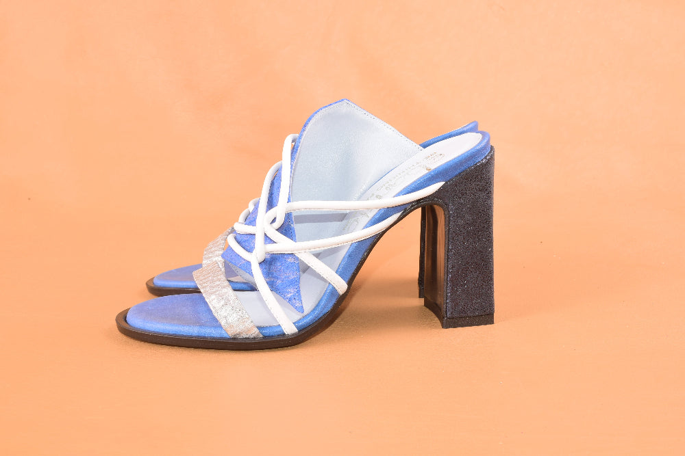 Blu Jeans